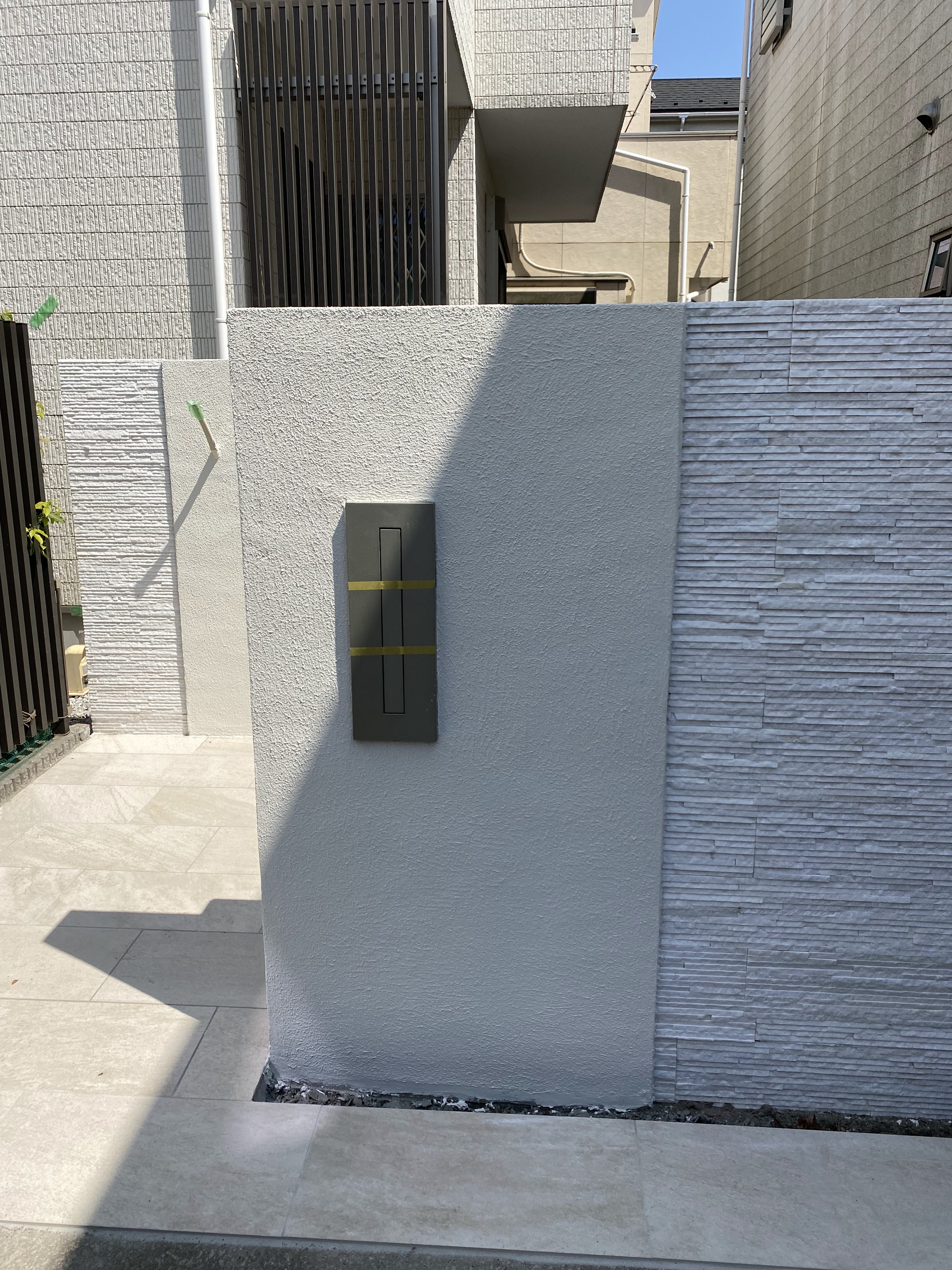 住宅外構・門柱ジョリパット仕上げ